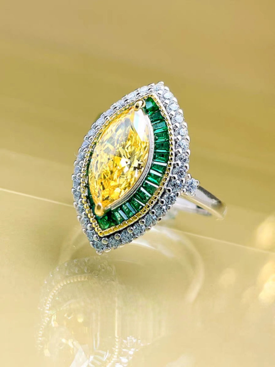 Emerald Marquise Mirage: 3.5 / 13Carat Cubic Zirconia Ring, 18k White Gold