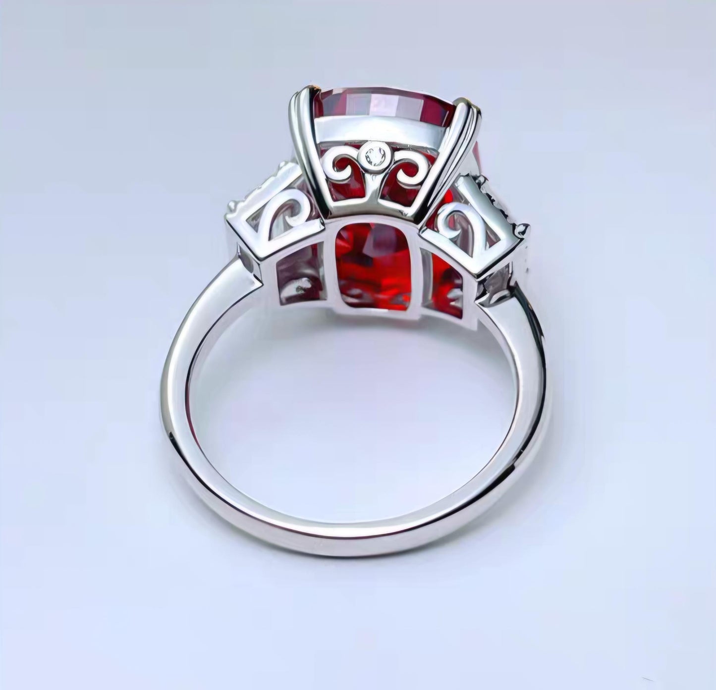 Luxurious Ruby: 12Carat Cubic Zirconia Ring, 18k White Gold