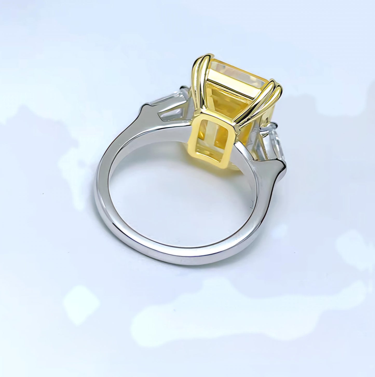 Sunlight Glow: 12Carat Cubic Zirconia Ring, 18k White Gold