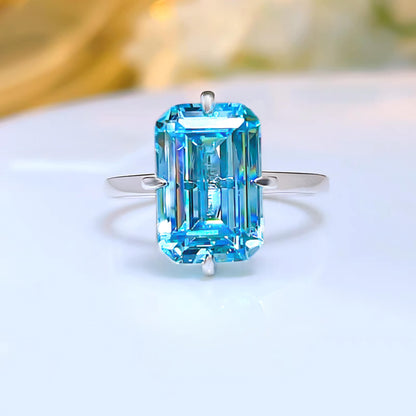 Aqua Eternity: 5Carat Cubic Zirconia Ring, 18k White Gold